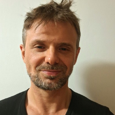 Maciej Bąk